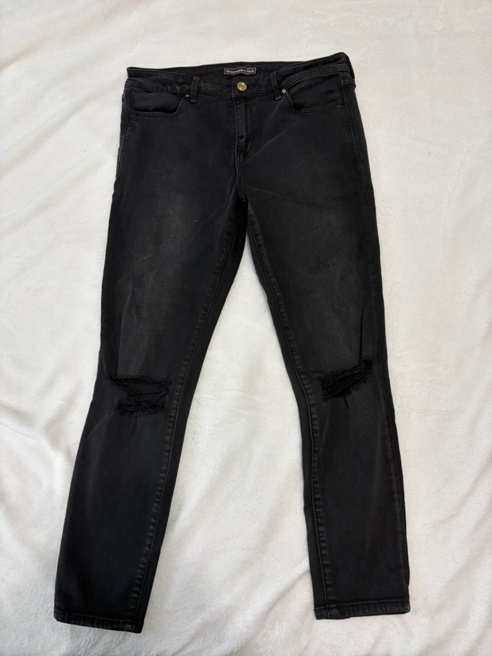 Abercrombie & Fitch Black Skinny Distressed Jeans